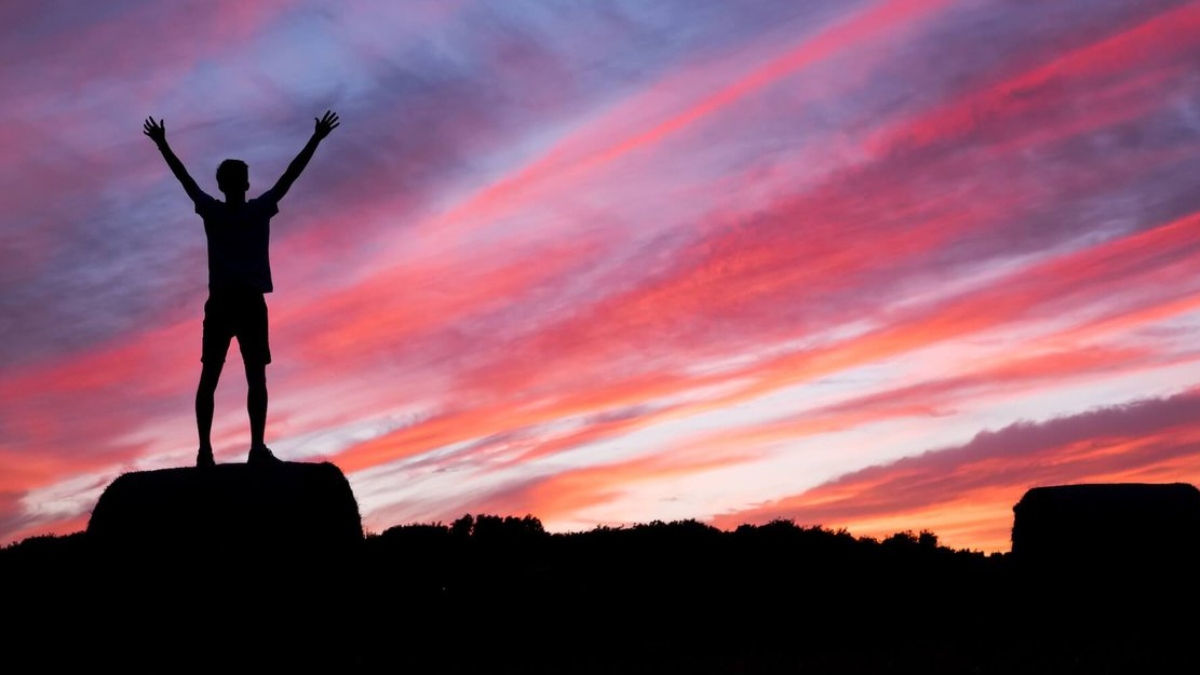 Read more about the article 99 powerful motivational quotes on life!
